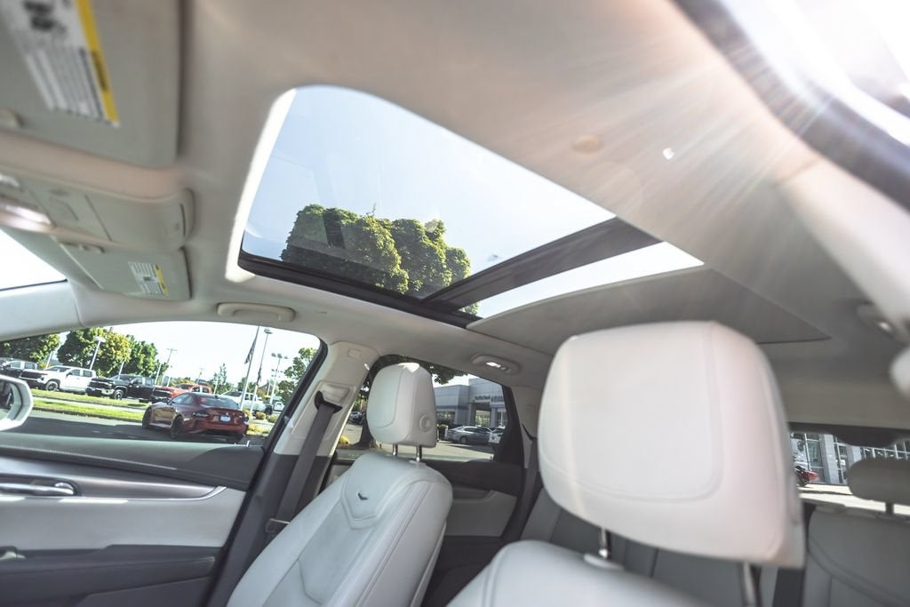 2017 Cadillac XT5 Luxury AWD