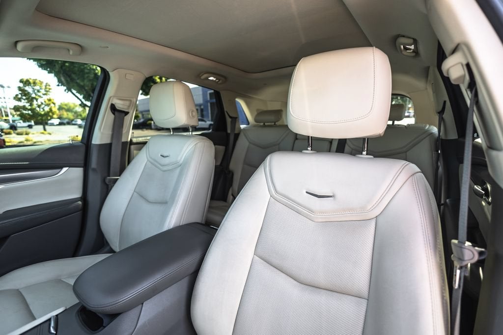 2017 Cadillac XT5 Luxury AWD