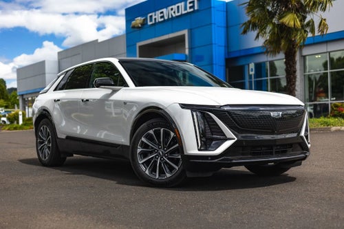 2024 Cadillac LYRIQ Sport 2