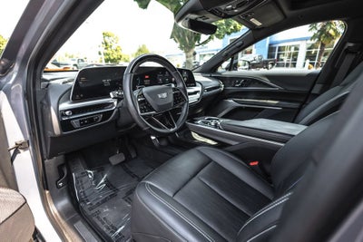2024 Cadillac LYRIQ Sport 3