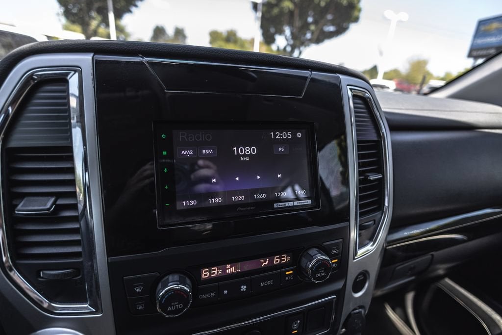 2021 Nissan Titan SV