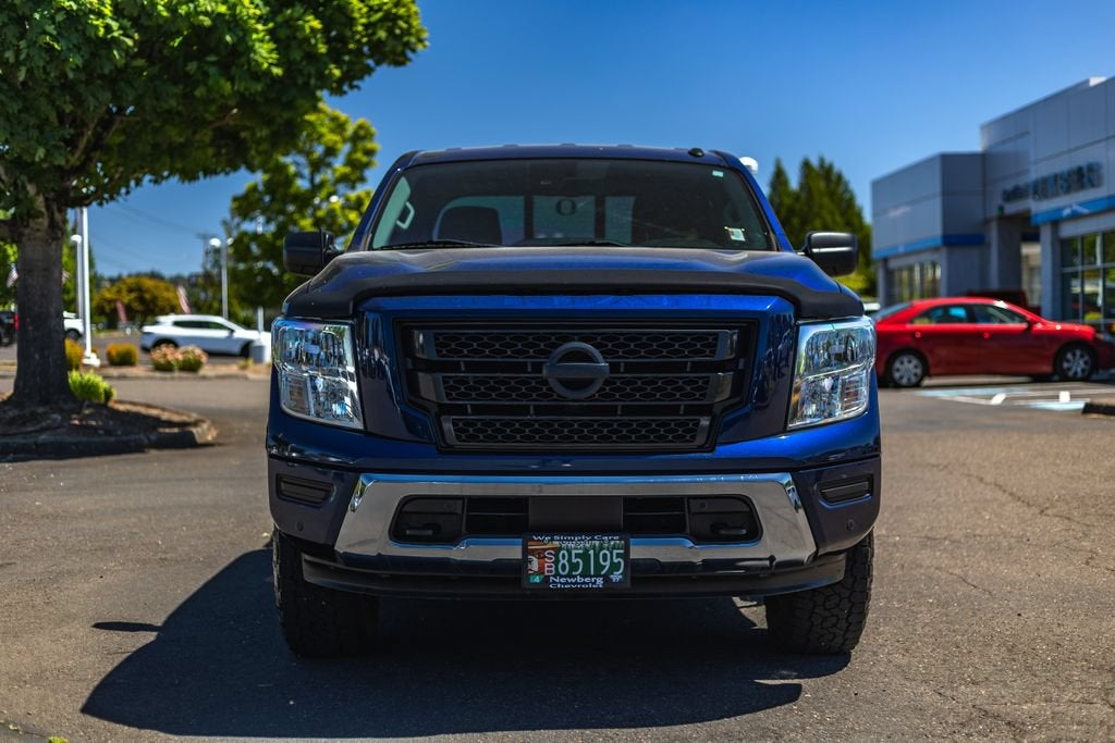 2021 Nissan Titan SV