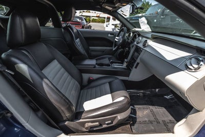 2007 Ford Mustang GT Deluxe