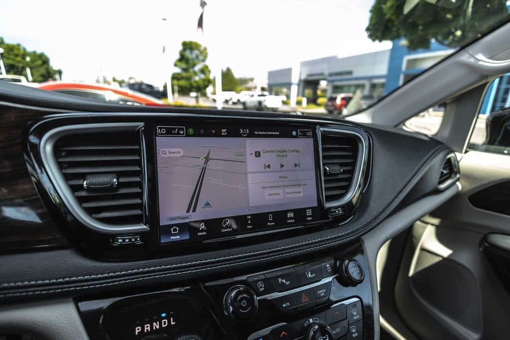 2024 Chrysler Pacifica Limited