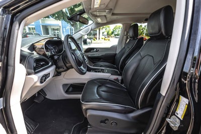 2024 Chrysler Pacifica Limited