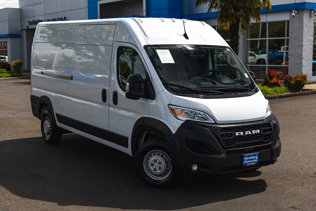 2025 RAM ProMaster Cargo Van Tradesman