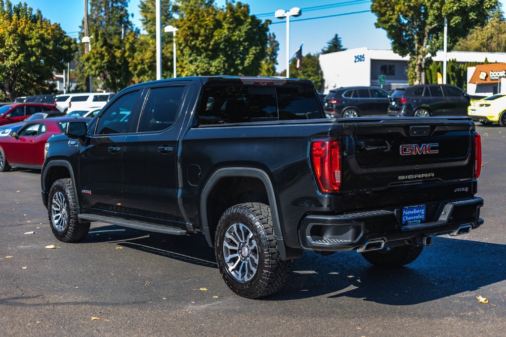 2021 GMC Sierra 1500 AT4