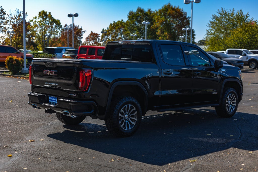 2021 GMC Sierra 1500 AT4