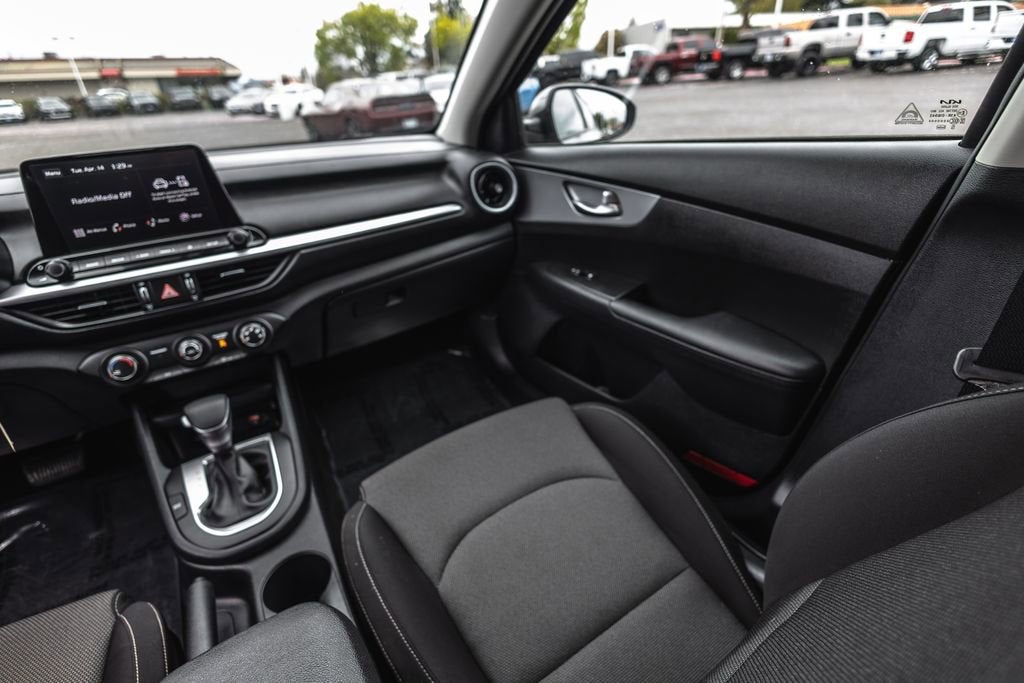 2024 Kia Forte LXS