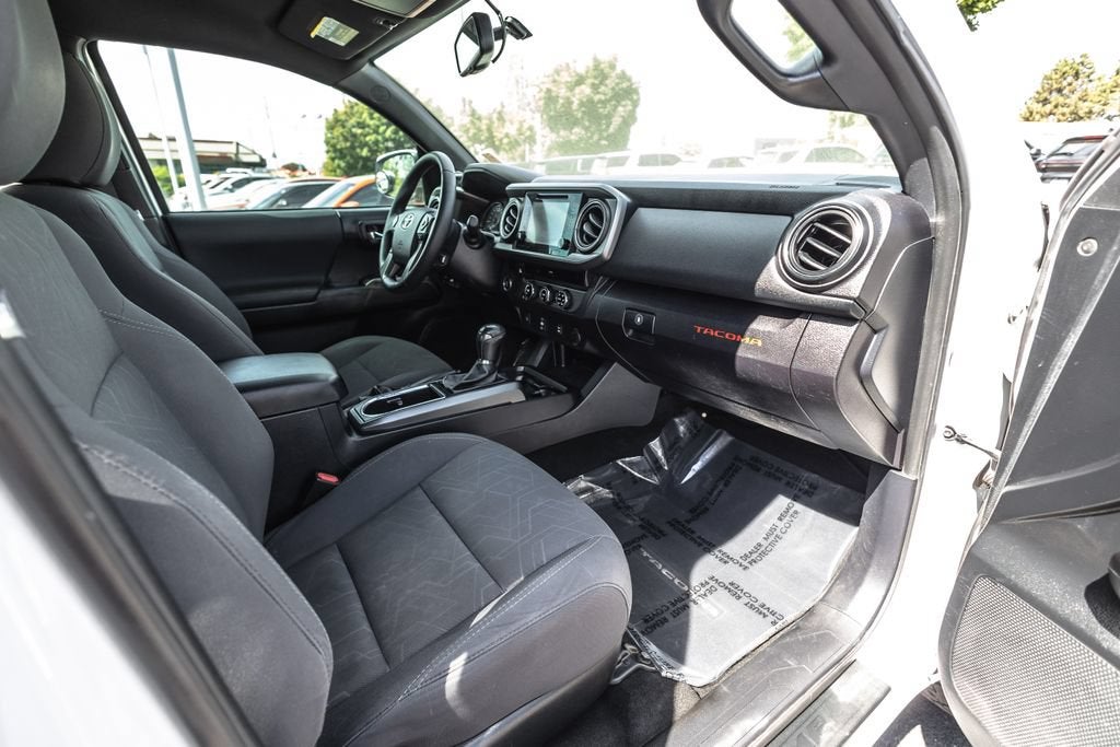 2017 Toyota Tacoma SR5