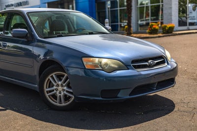 2005 Subaru Legacy Sedan (Natl) Base