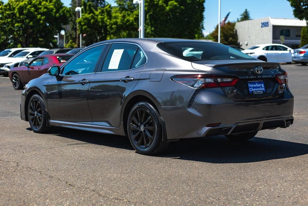 2024 Toyota Camry SE