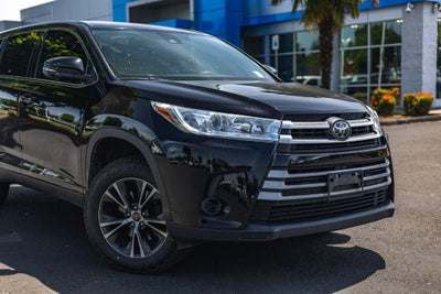 2019 Toyota Highlander LE