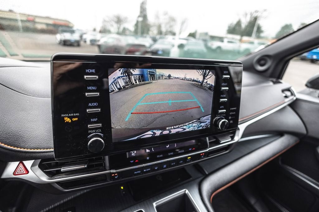 2022 Toyota Sienna XSE