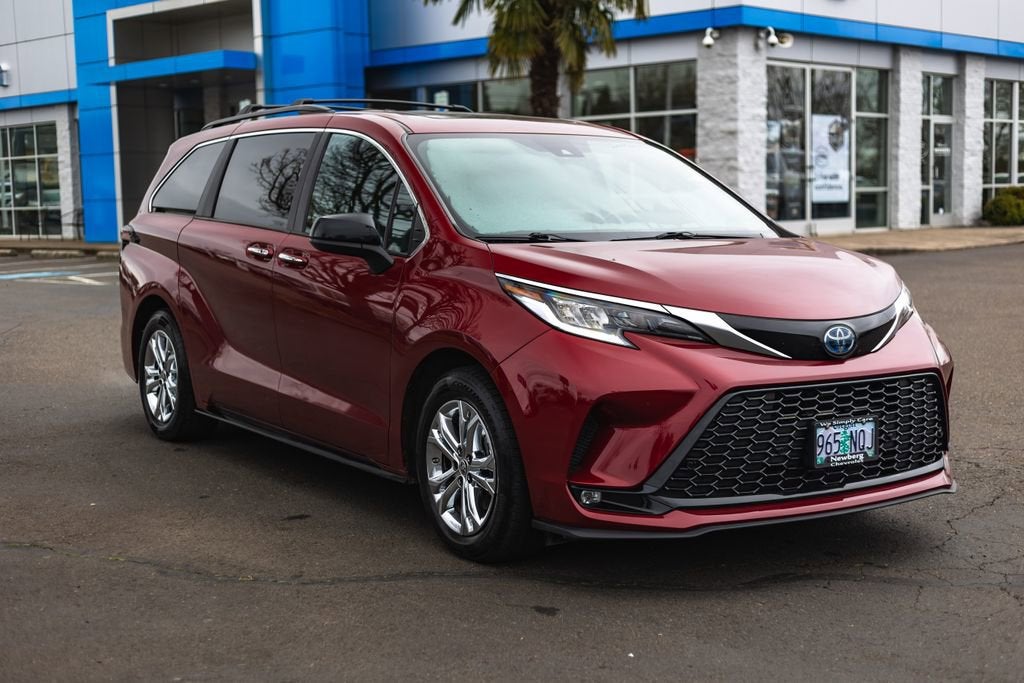 2022 Toyota Sienna XSE