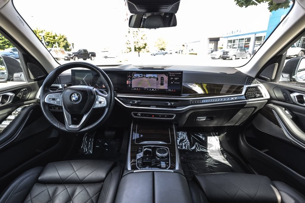 2024 BMW X7 xDrive40i