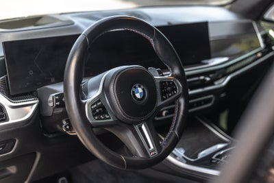 2025 BMW X5 M60i