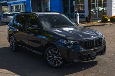 2025 BMW X5 M60i