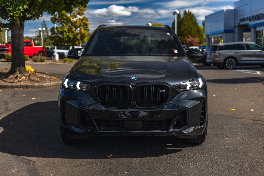 2025 BMW X5 M60i