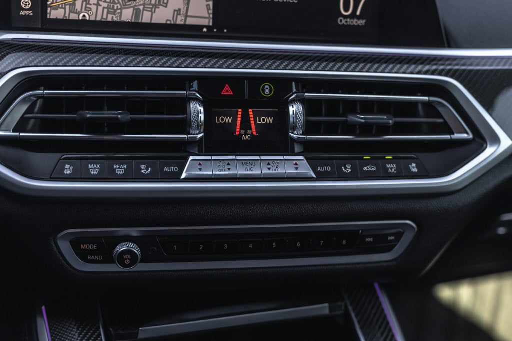 2022 BMW X5 M50i