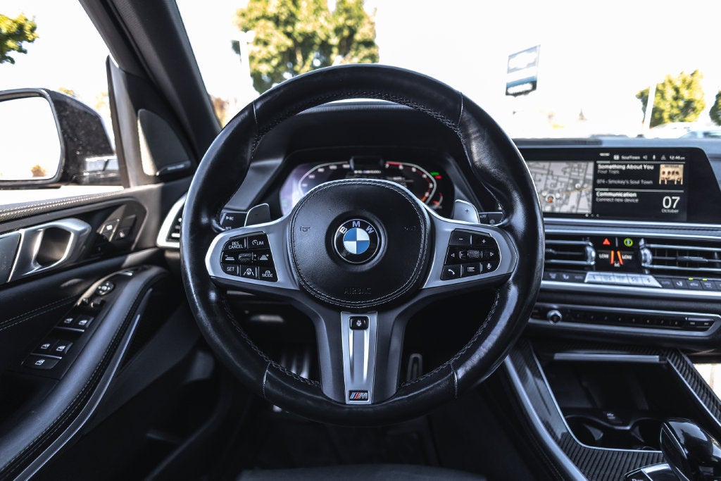 2022 BMW X5 M50i