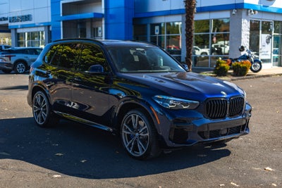 2022 BMW X5 M50i