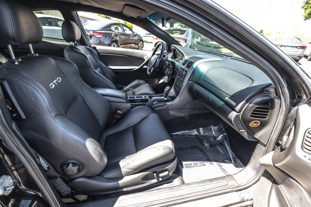 2004 Pontiac GTO Base