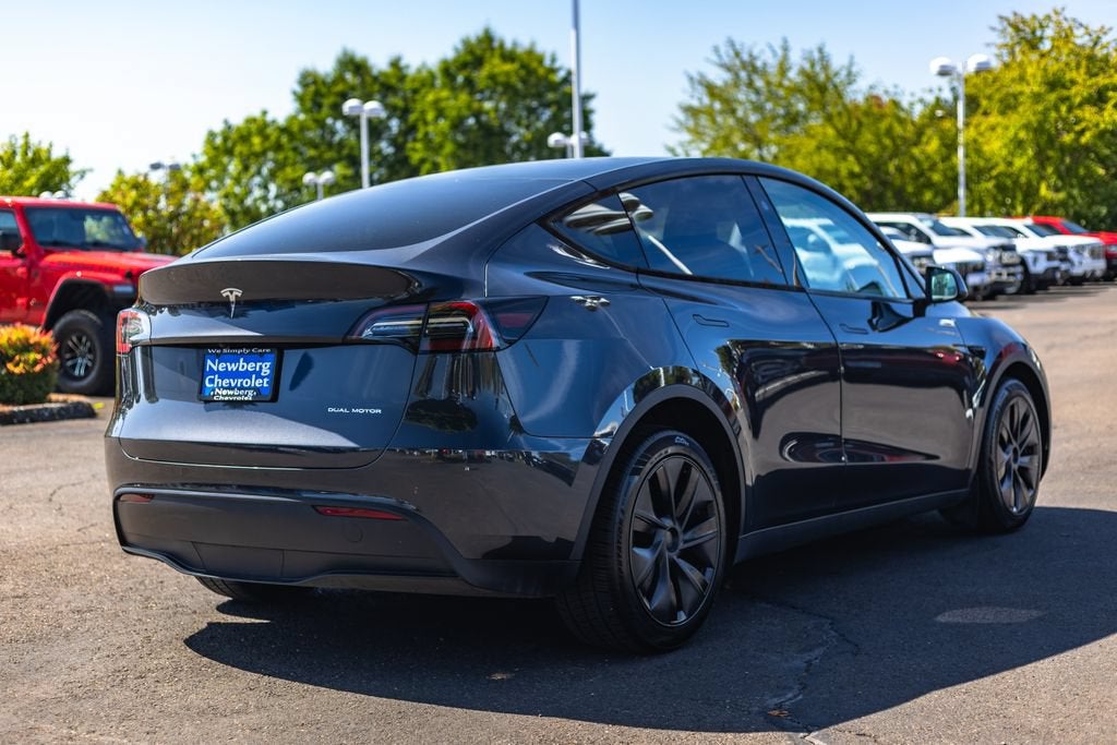 2025 Tesla Model Y Long Range