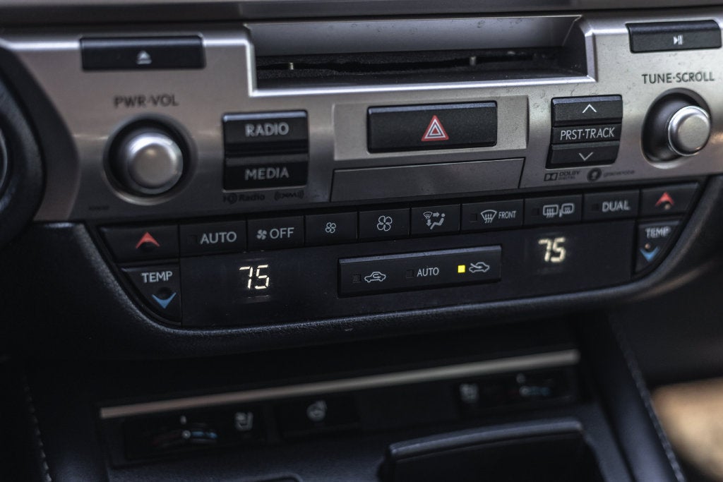 2017 Lexus ES ES 300h