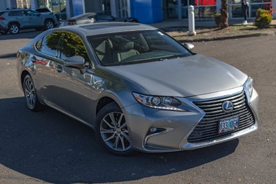 2017 Lexus ES ES 300h