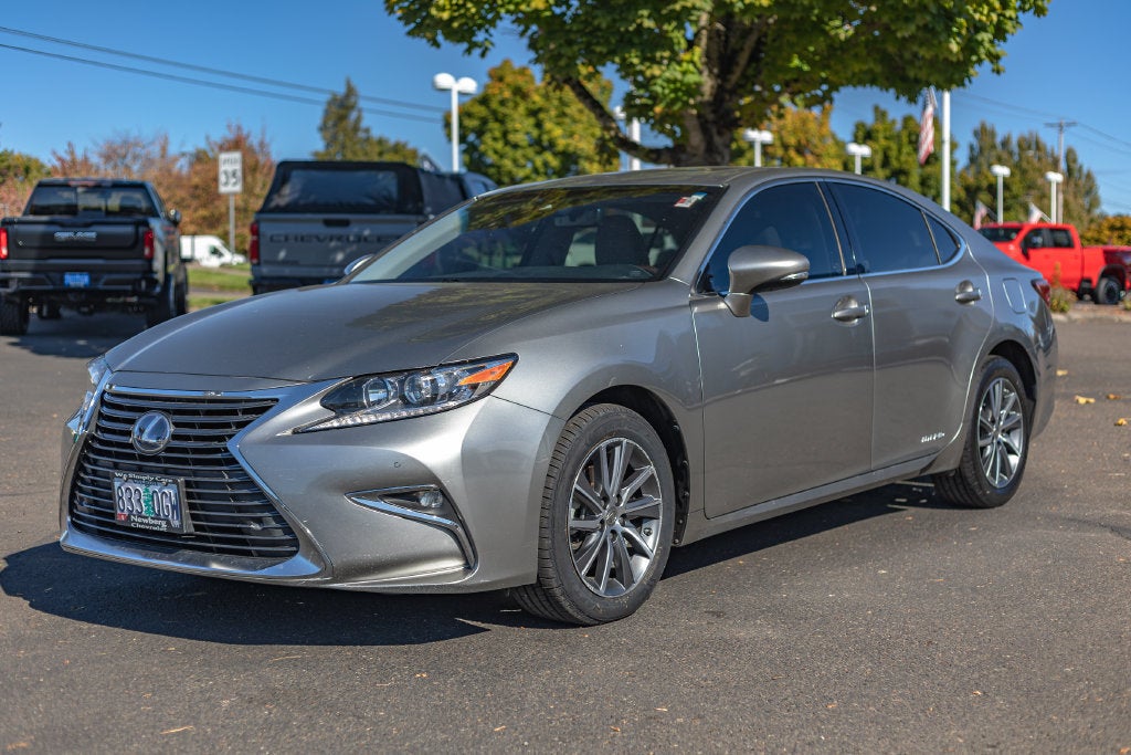 2017 Lexus ES ES 300h