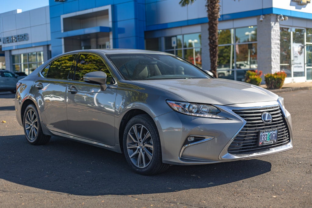 2017 Lexus ES ES 300h