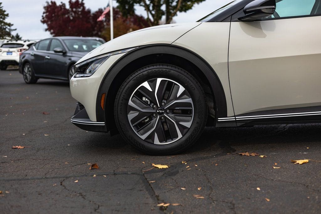 2024 Kia EV6 Light Long Range