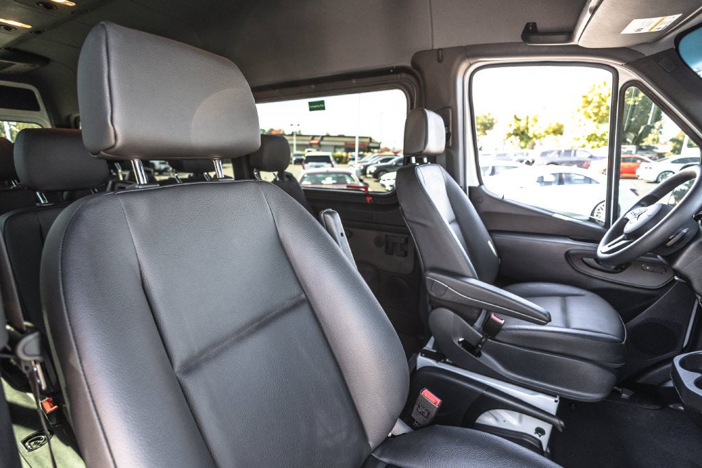 2024 Mercedes-Benz Sprinter Passenger Van Base