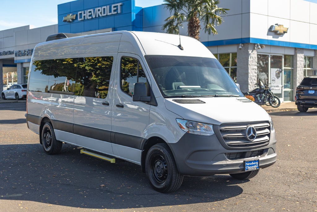 2024 Mercedes-Benz Sprinter Passenger Van Base