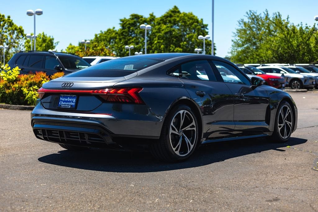 2022 Audi e-tron GT Prestige