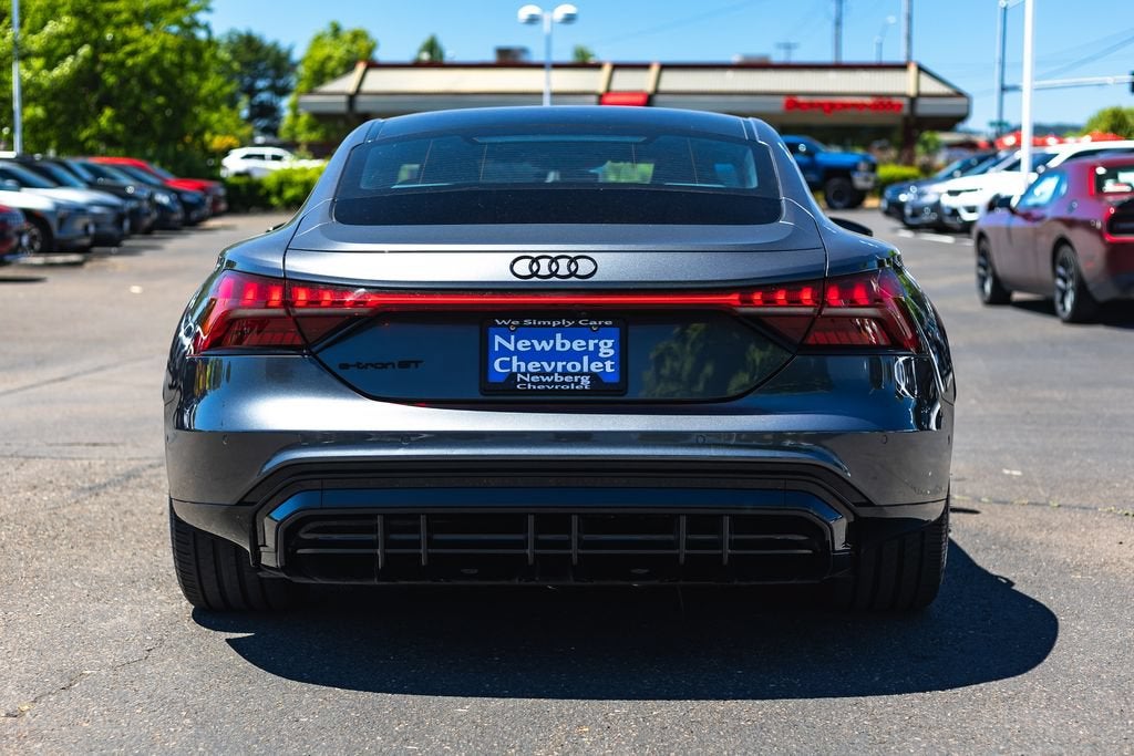 2022 Audi e-tron GT Prestige