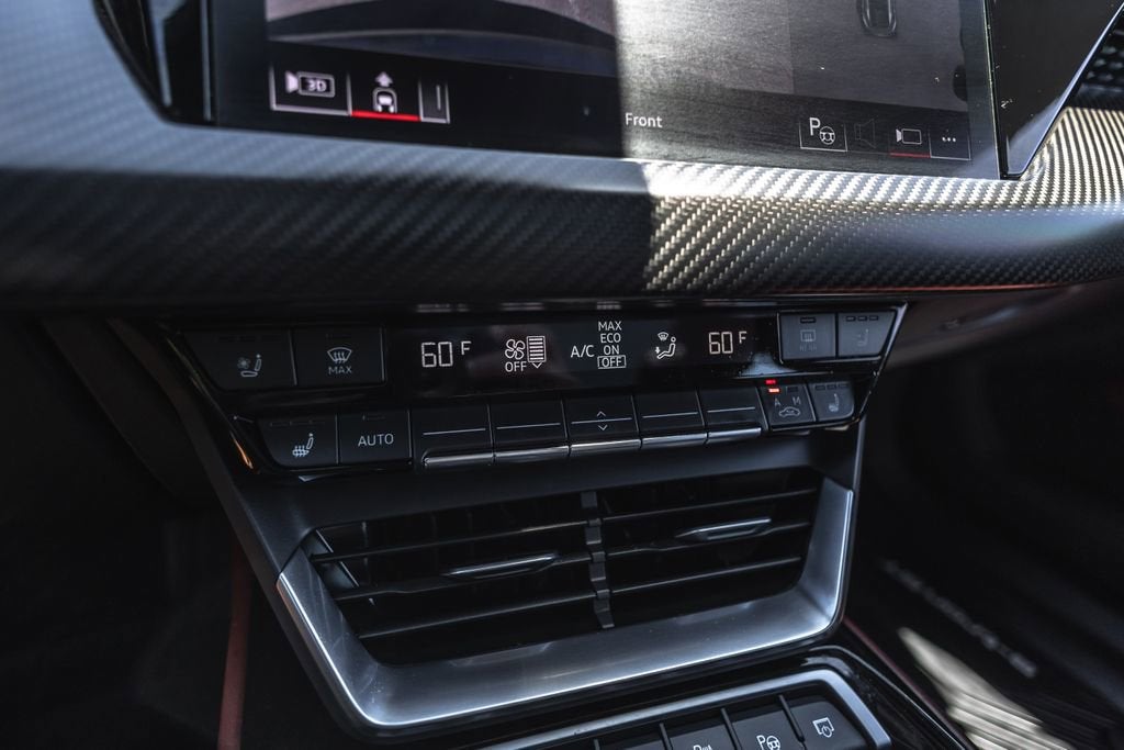 2022 Audi e-tron GT Prestige