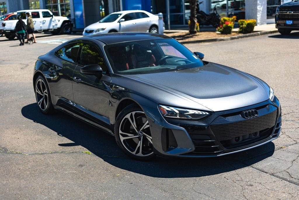 2022 Audi e-tron GT Prestige