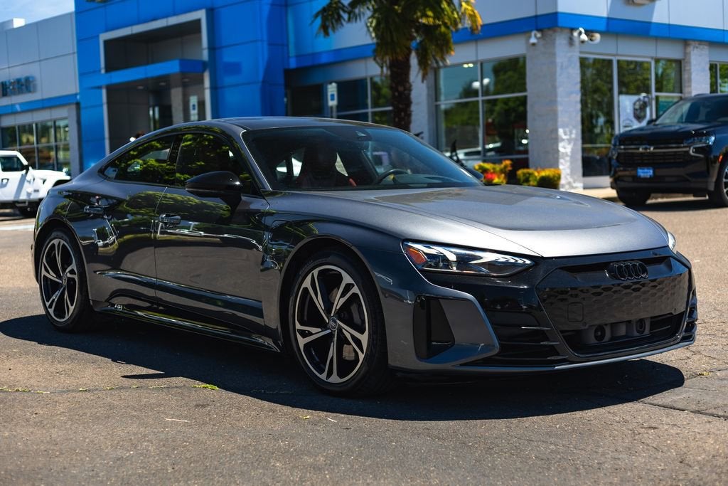 2022 Audi e-tron GT Prestige