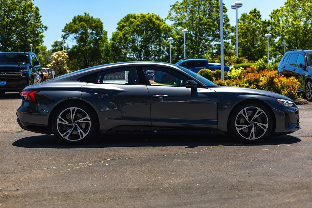 2022 Audi e-tron GT Prestige
