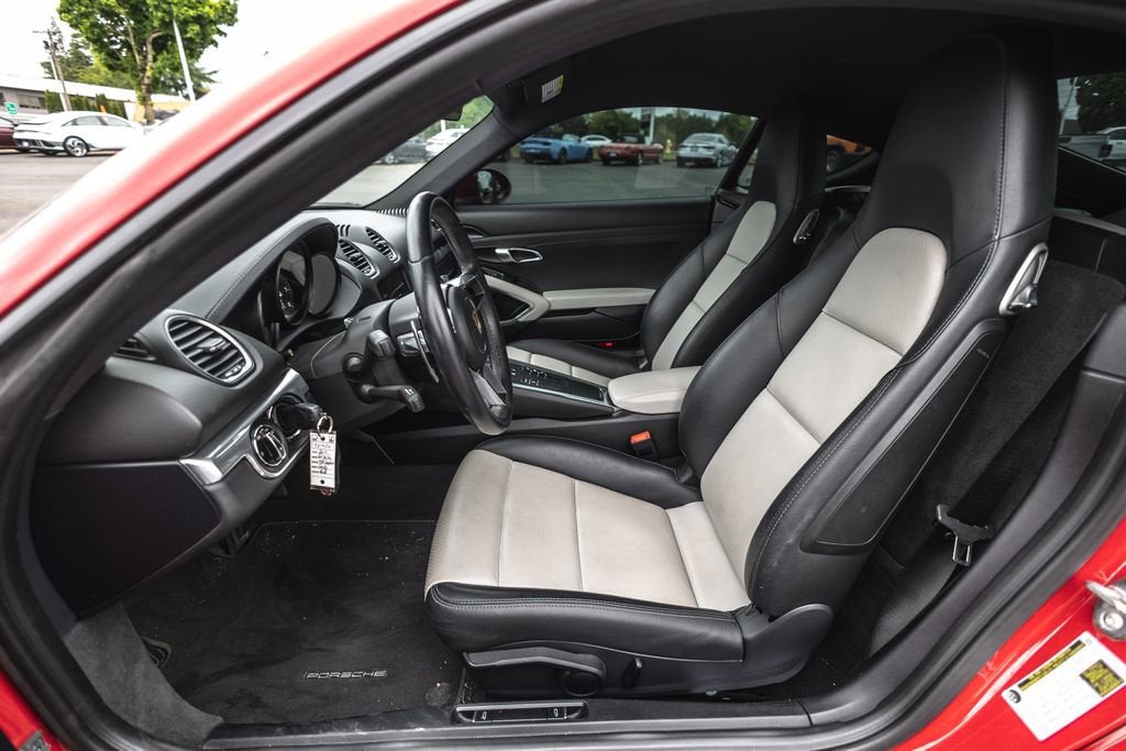 2019 Porsche 718 Cayman Base