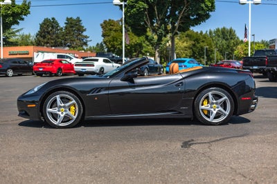 2010 Ferrari California Base
