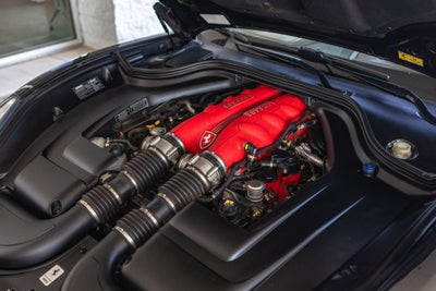 2010 Ferrari California Base