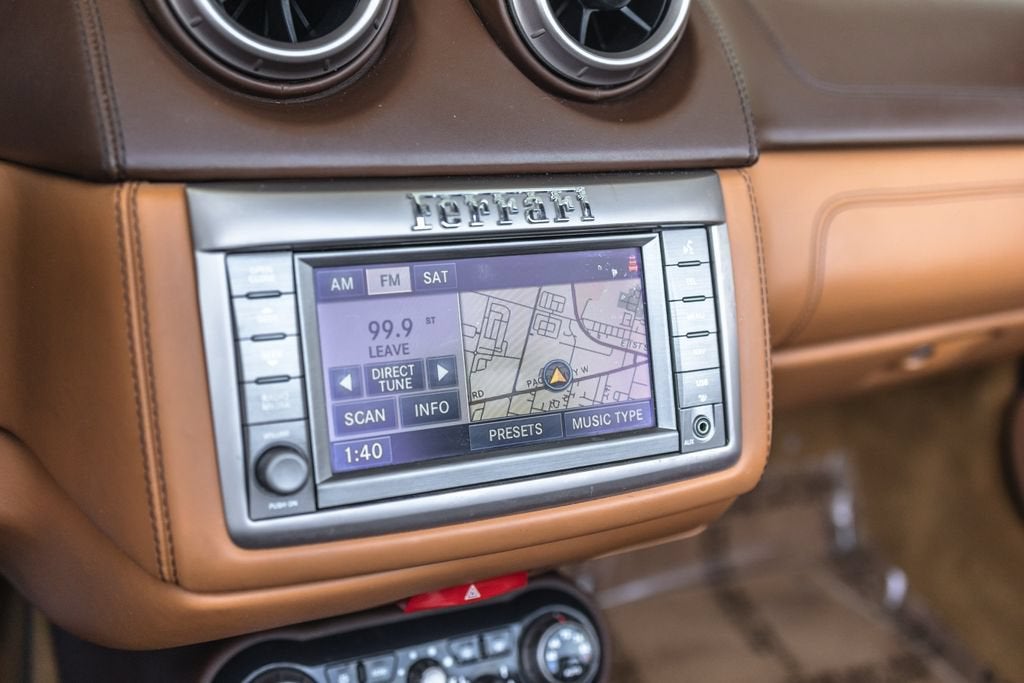 2010 Ferrari California Base