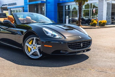 2010 Ferrari California Base