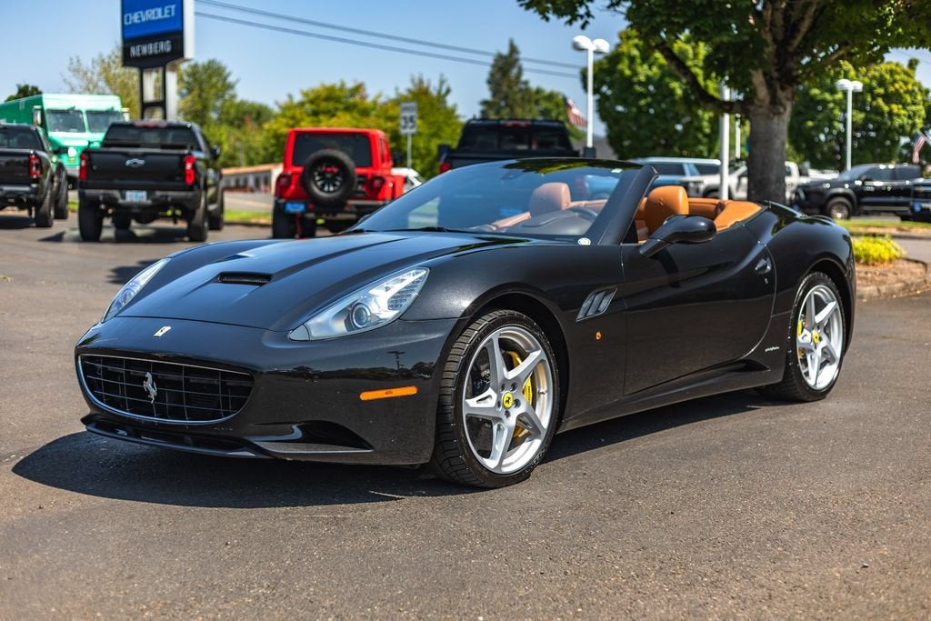 2010 Ferrari California Base