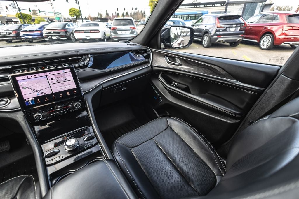 2023 Jeep Grand Cherokee Overland