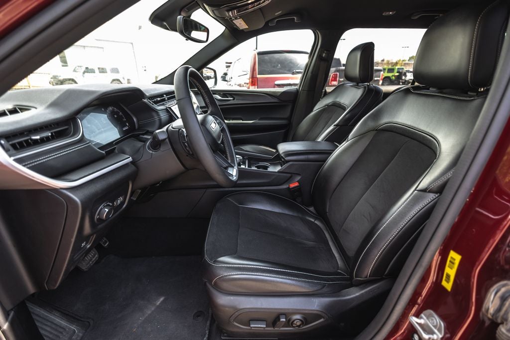 2024 Jeep Grand Cherokee L Altitude