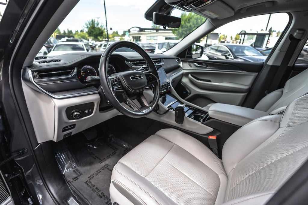 2021 Jeep Grand Cherokee L Overland 5.7L V8 HEMI